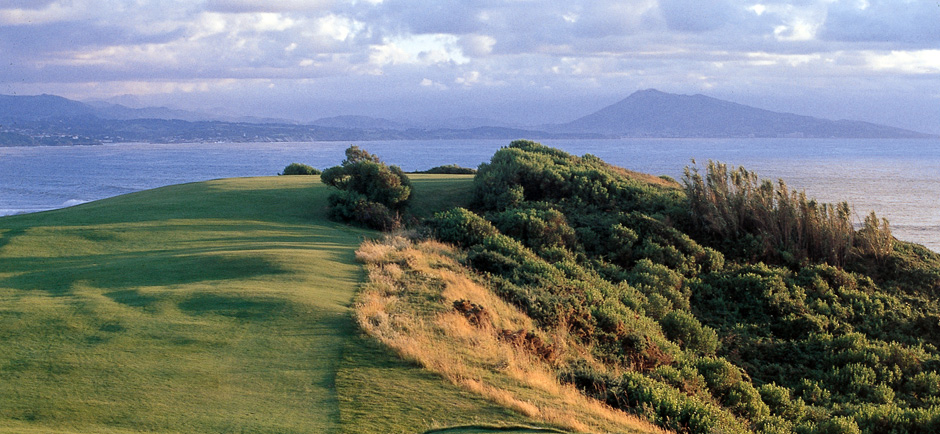 Centre International d’Entraînement au Golf d’Ilbarritz golf d'ilbarritz : vue sur la mer et l'espagne - le jaizkibel